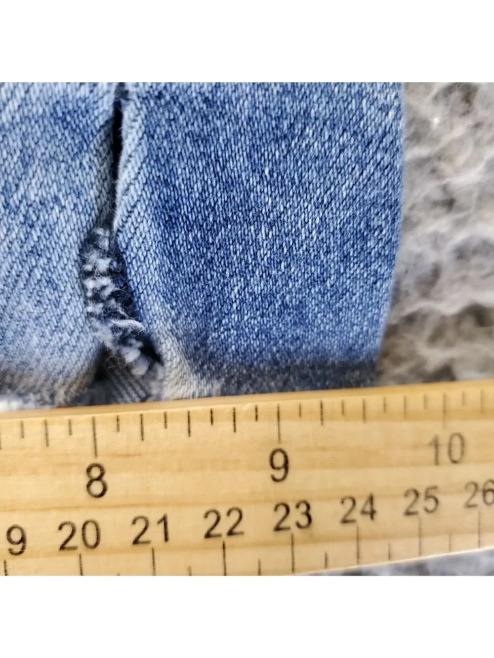 KanCan Shorts Womens Large Blue Denim Frayed Hem High-Rise Stretchy Jorts *Read*